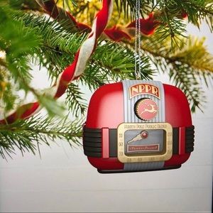 Hallmark Keepsake Christmas Ornament 2019, NPPR, North Pole Public Radio